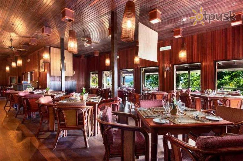Фото отеля Batang Ai Longhouse Resort 4* par. Borneo Malaizija bāri un restorāni