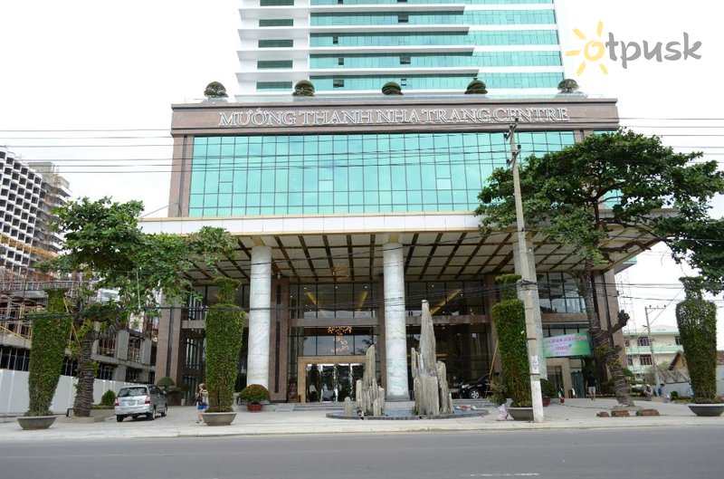 Фото отеля Muong Thanh Nha Trang Centre Hotel 5* Нячанг Вьетнам экстерьер и бассейны