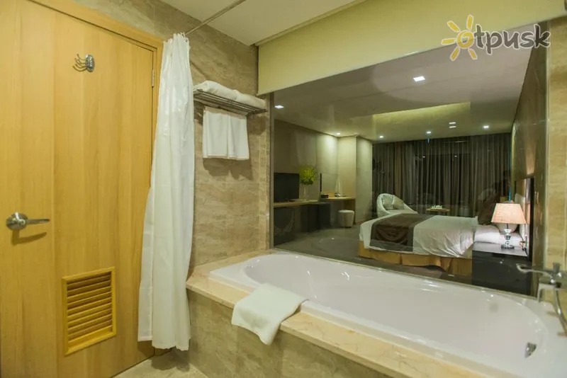 Фото отеля Muong Thanh Nha Trang Centre Hotel 5* Нячанг В'єтнам номери