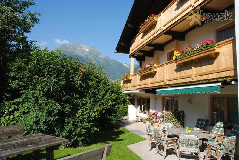 Фото отеля Auwitsch Gastehaus 3* Mayrhofenas Austrija išorė ir baseinai