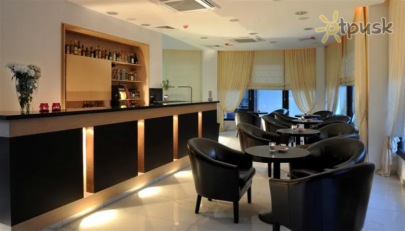 Фото отеля Royiatiko Hotel 2* Nikosija Kipra bāri un restorāni