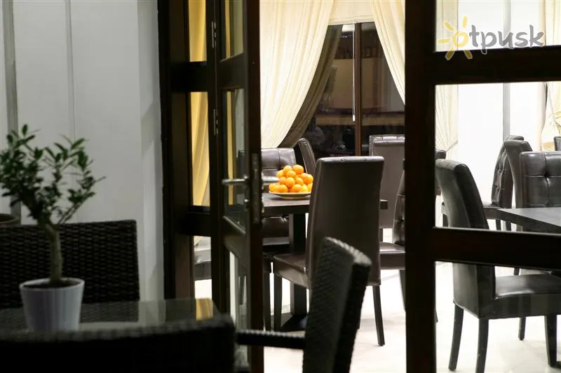 Фото отеля Royiatiko Hotel 2* Никосия Кипр бары и рестораны
