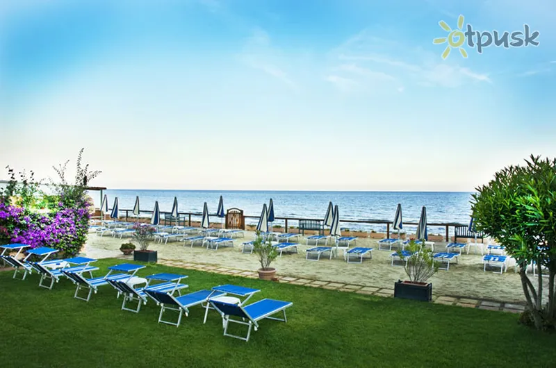 Фото отеля Acquasanta Hotel 3* Тірренське узбережжя Італія пляж
