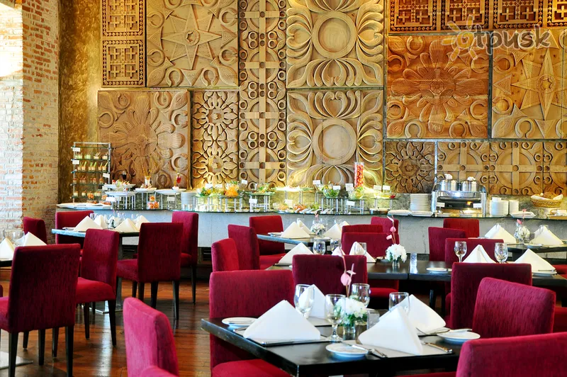 Фото отеля Galle Face Hotel 4* Коломбо Шри-Ланка бары и рестораны