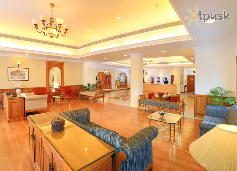 Фото отеля Abad Airport Hotel 3* Керала Індія лобі та інтер'єр