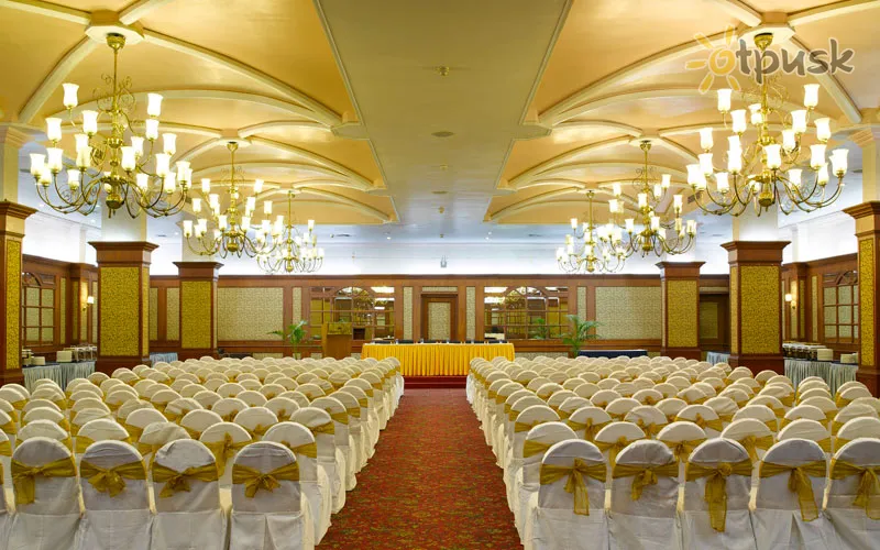Фото отеля Abad Plaza Hotel 3* Kerala Indija fojė ir interjeras