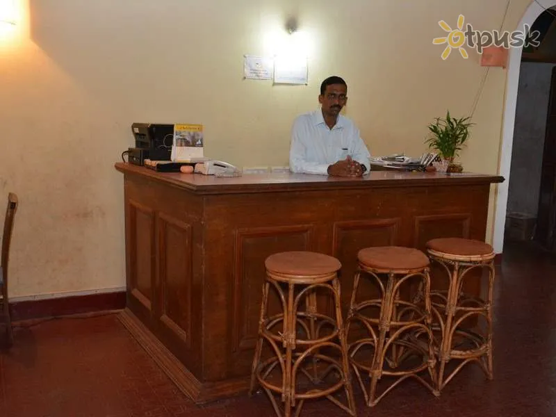 Фото отеля Astoria Hotel 2* Ziemeļu goa Indija vestibils un interjers