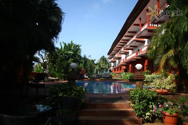 Фото отеля Chalston Beach Resort 3* Північний Гоа Індія екстер'єр та басейни