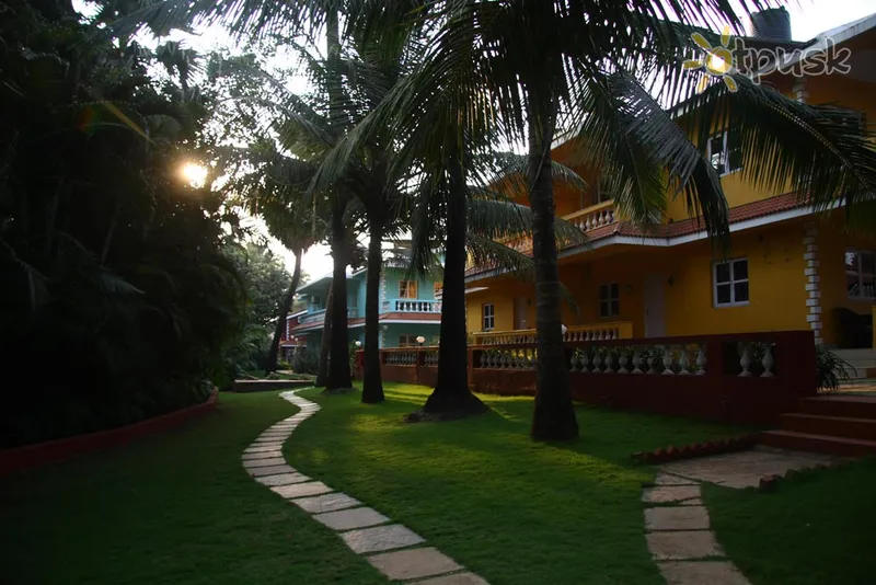 Фото отеля Chalston Beach Resort 3* Šiaurės Goa Indija išorė ir baseinai