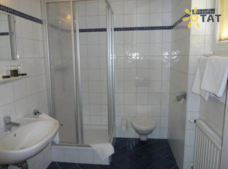 Фото отеля Pepi Pension 3* Мета ам Зеї Австрія номери
