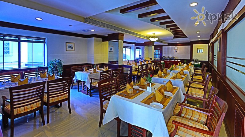 Фото отеля Fort Queen Hotel 3* Керала Индия бары и рестораны
