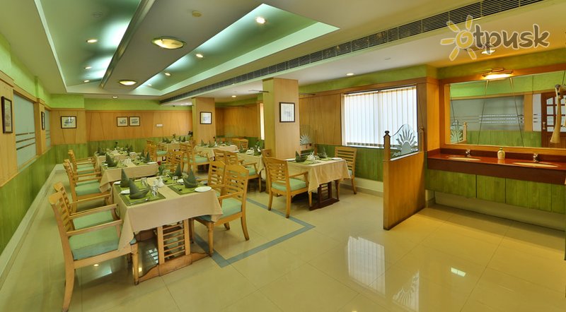 Фото отеля Fort Queen Hotel 3* Керала Индия бары и рестораны