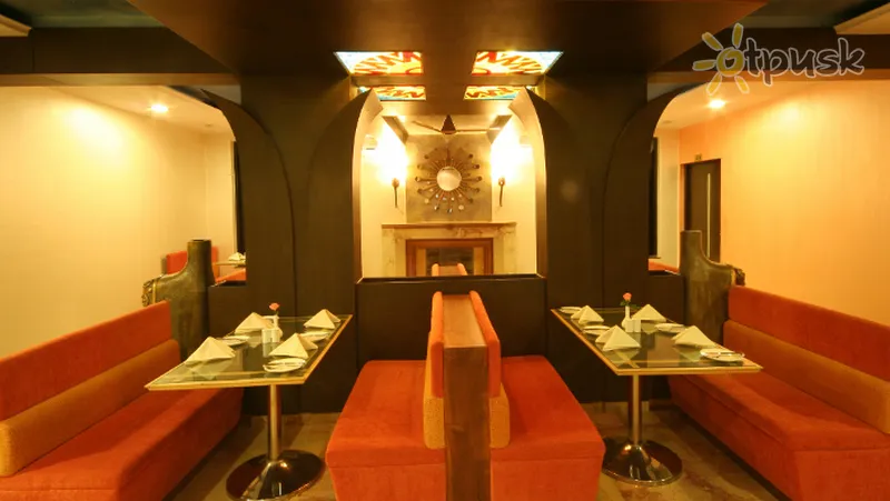 Фото отеля Nazri Resort 4* Північний Гоа Індія бари та ресторани