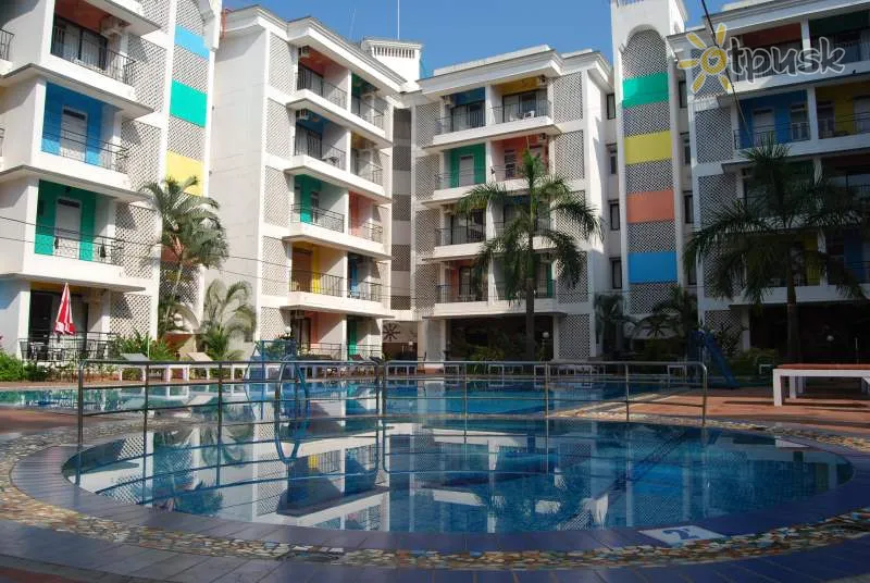 Фото отеля Palmarinha Resort & Suites 3* Šiaurės Goa Indija išorė ir baseinai
