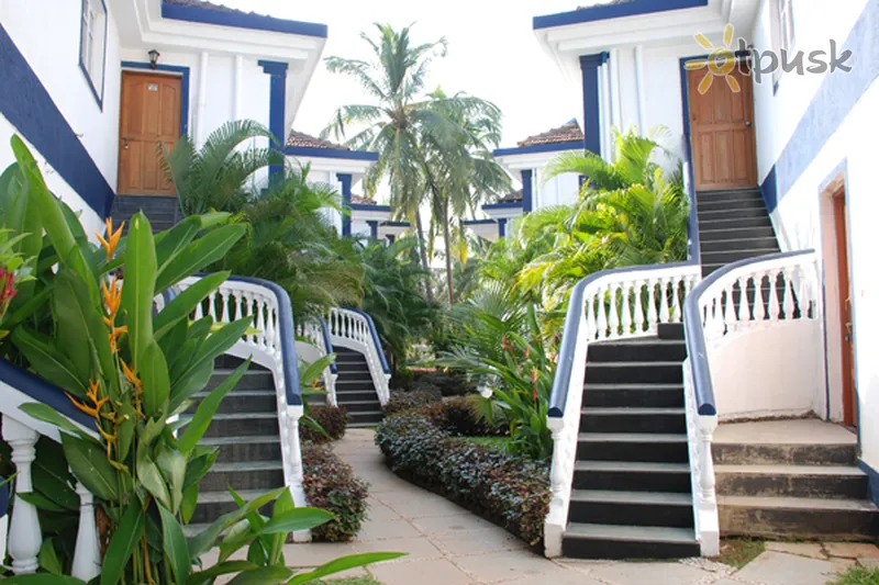 Фото отеля Santana Beach Resort 3* Північний Гоа Індія екстер'єр та басейни