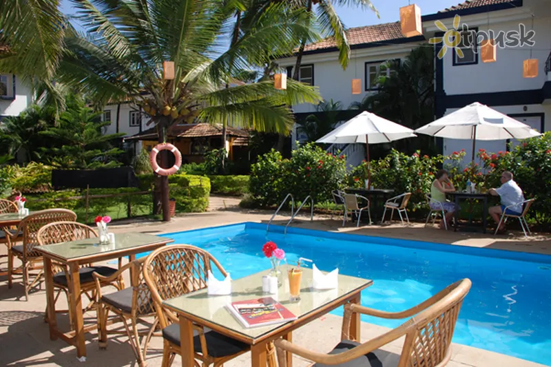 Фото отеля Santana Beach Resort 3* Šiaurės Goa Indija barai ir restoranai