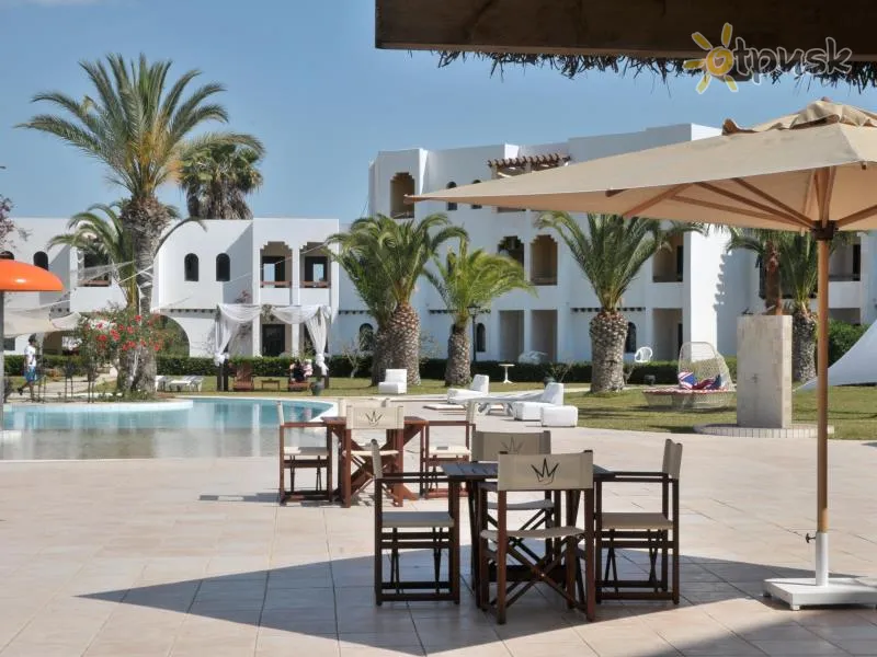 Фото отеля La Couronne Hotel 3* Hammamets Tunisija ārpuse un baseini