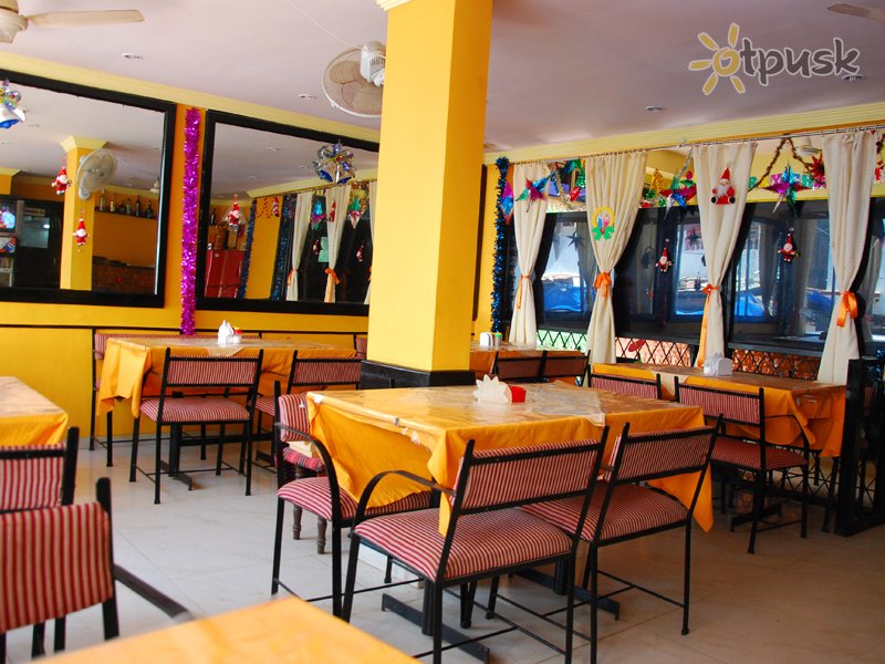 Фото отеля Valentines Retreat 2* Северный Гоа Индия бары и рестораны