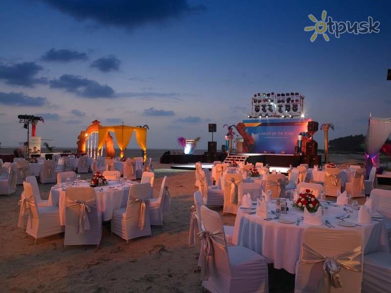 Фото отеля The Zuri White Sands, Resort & Casino 5* Южный Гоа Индия бары и рестораны