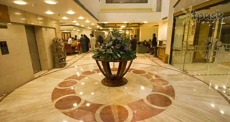 Фото отеля The Connaught 4* Дели Индия лобби и интерьер