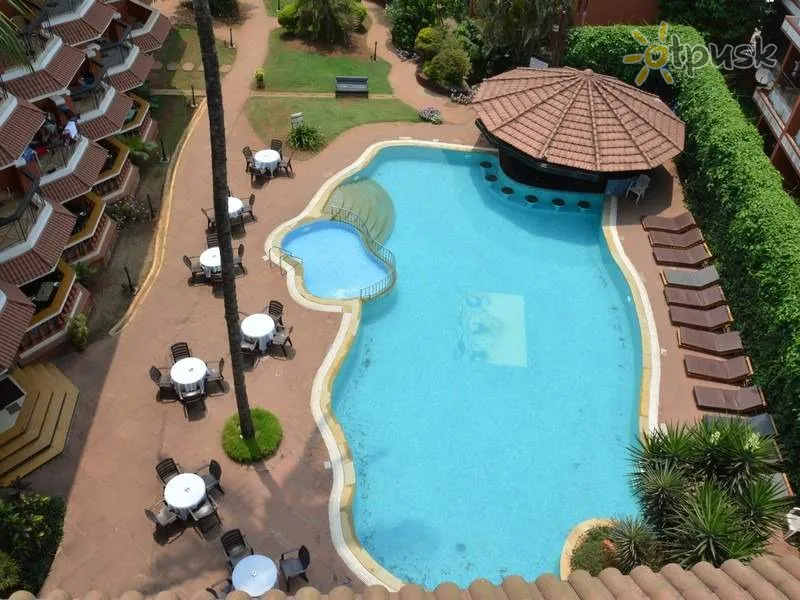 Фото отеля The Baga Marina Beach Resort & Hotel 3* Північний Гоа Індія екстер'єр та басейни