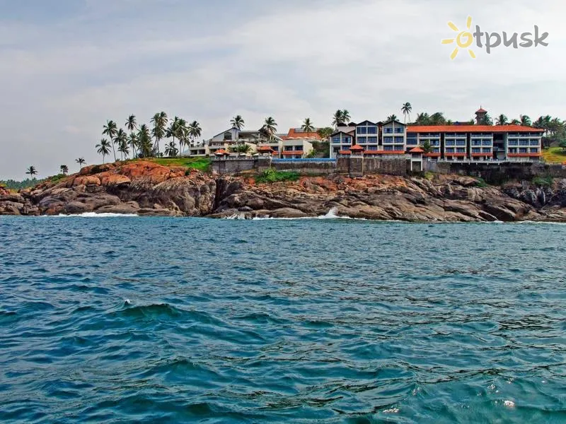Фото отеля The Leela Kovalam a Raviz Hotel 5* Kerala Indija išorė ir baseinai