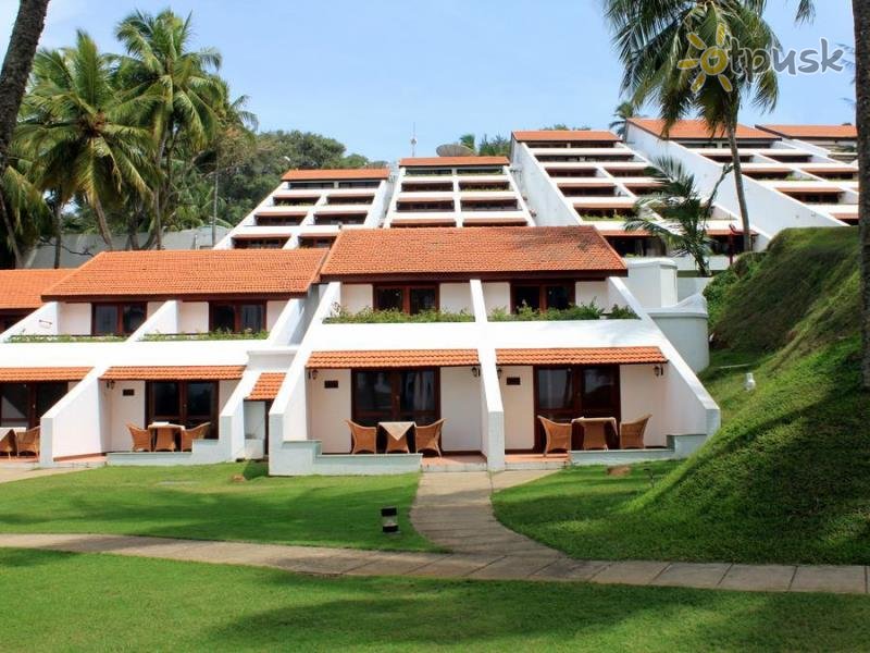 Фото отеля The Leela Kovalam 5* Керала Индия экстерьер и бассейны