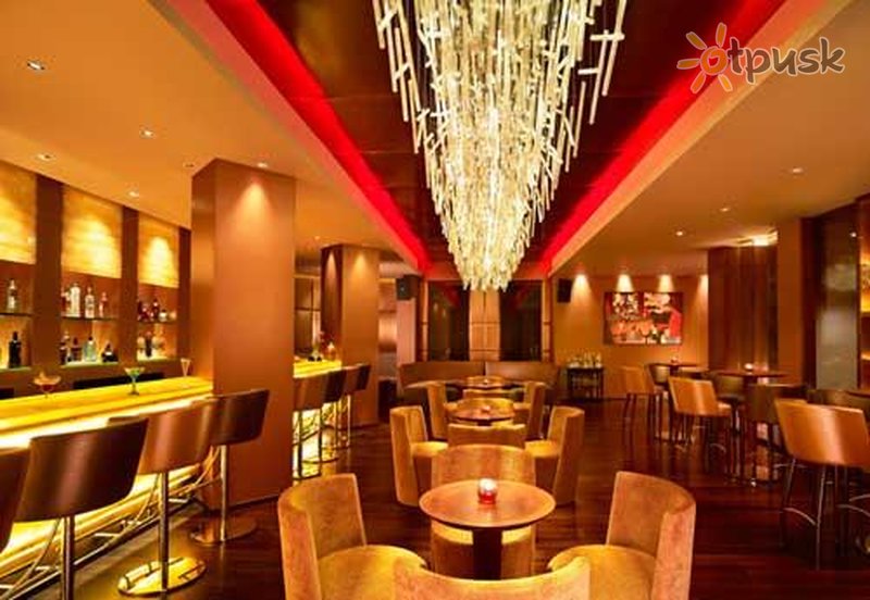 Фото отеля The Gateway Hotel Marine Drive Ernakulam 5* Керала Индия бары и рестораны
