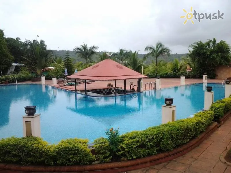 Фото отеля Sun City Resort 4* Північний Гоа Індія екстер'єр та басейни