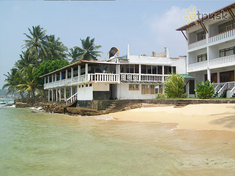 Фото отеля Miltons Beach Resort 2* Унаватуна Шрі Ланка пляж
