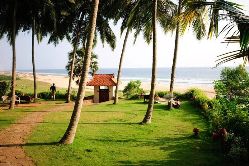 Фото отеля Somatheeram Ayurveda Resort 4* Kerala Indija pludmale