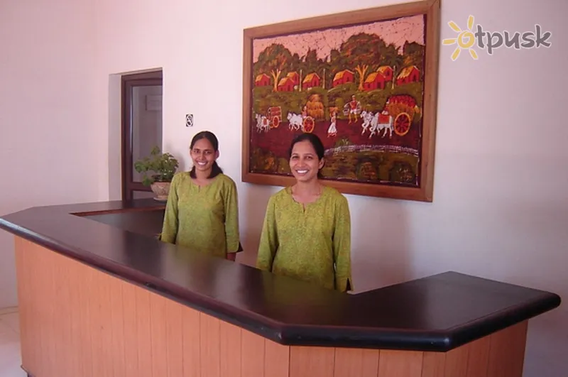Фото отеля Silla Goa Resort 3* Ziemeļu goa Indija vestibils un interjers
