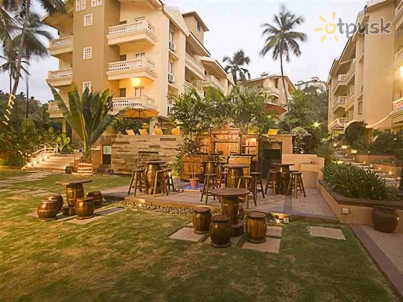 Фото отеля Sandalwood Hotel & Retreat 4* Šiaurės Goa Indija išorė ir baseinai