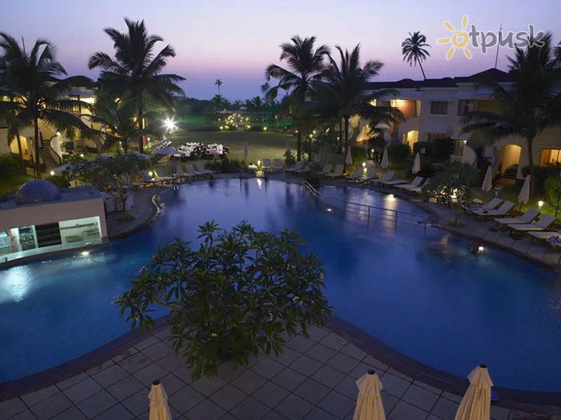 Фото отеля Royal Orchid Beach Resort & Spa Goa 5* Pietų goa Indija išorė ir baseinai