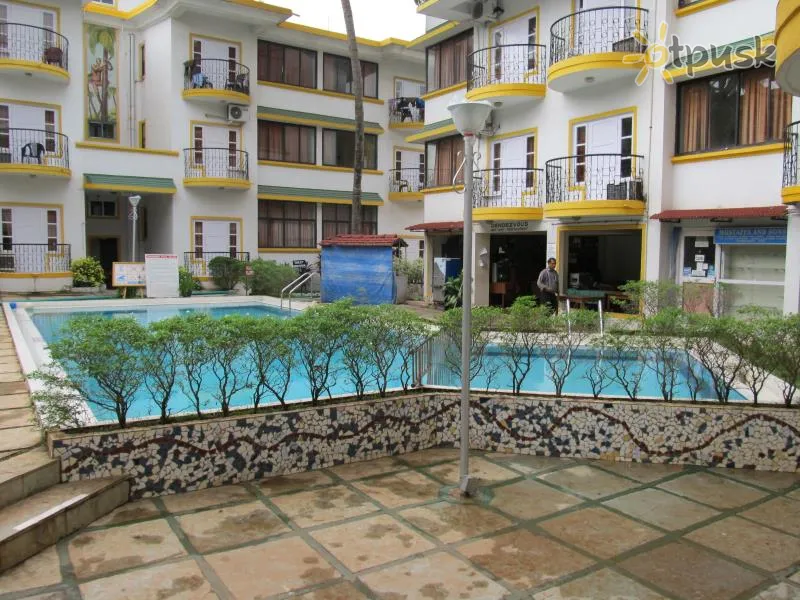 Фото отеля Resorte Santa Monica 3* Šiaurės Goa Indija išorė ir baseinai