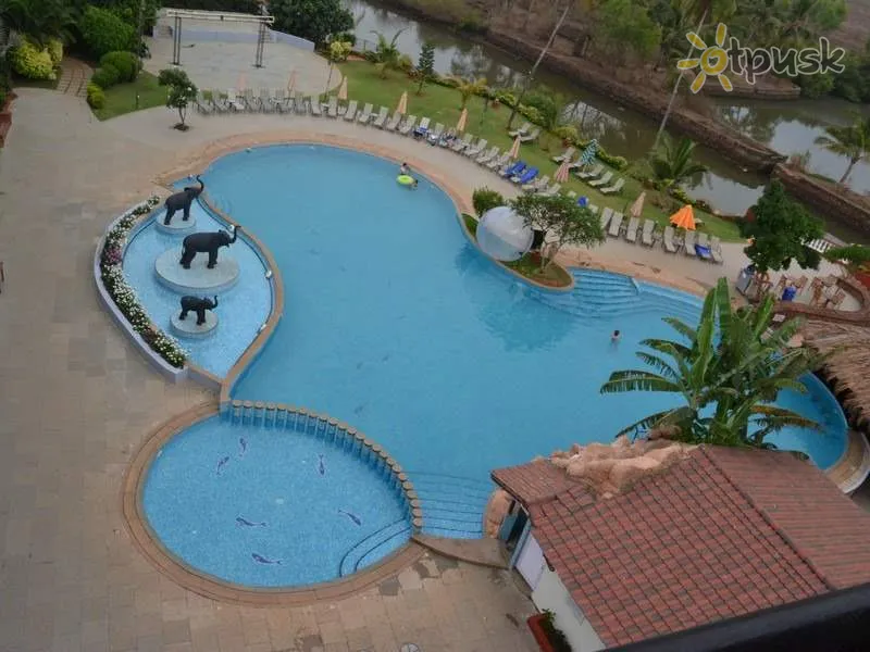 Фото отеля Resort Rio 5* Північний Гоа Індія екстер'єр та басейни