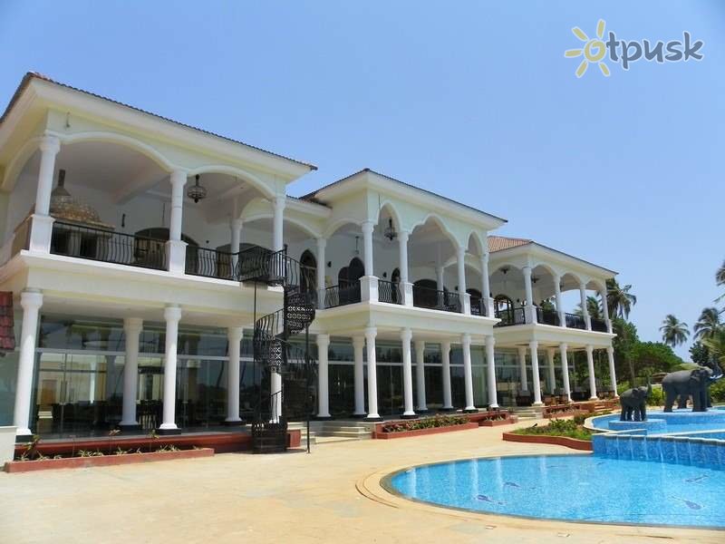 Фото отеля Resort Rio 5* Северный Гоа Индия экстерьер и бассейны