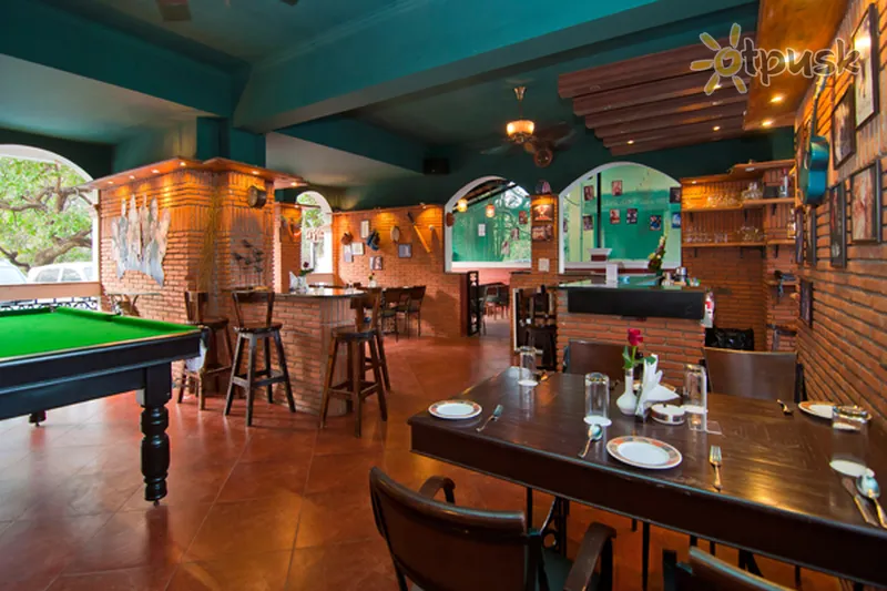 Фото отеля La Gulls Court 3* Північний Гоа Індія бари та ресторани