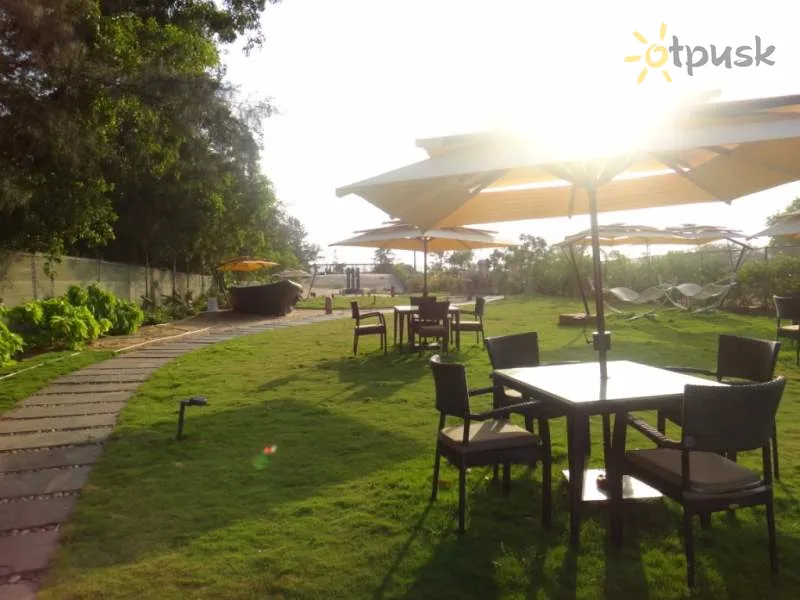 Фото отеля Fahrenheit Hotels & Resorts 3* Šiaurės Goa Indija barai ir restoranai