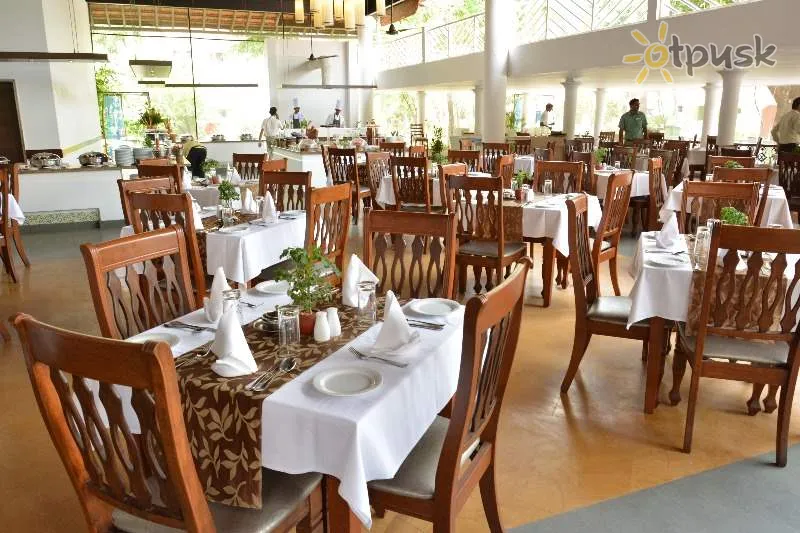 Фото отеля Novotel Goa Dona Sylvia Resort 5* Південний Гоа Індія бари та ресторани