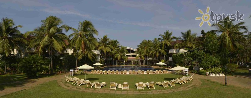 Фото отеля Club Mahindra Varca Beach Resort 5* Южный Гоа Индия экстерьер и бассейны