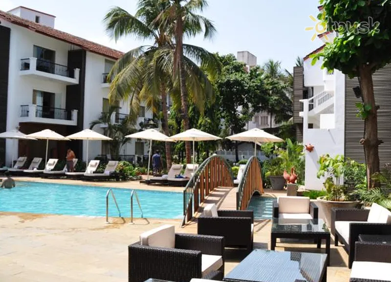 Фото отеля Kyriad Prestige Calangute 4* Північний Гоа Індія екстер'єр та басейни