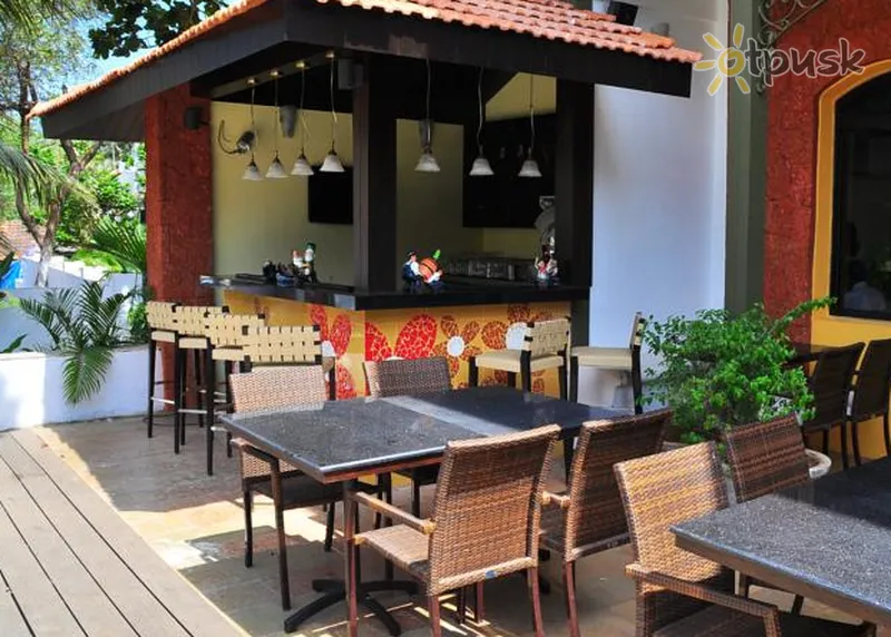 Фото отеля Kyriad Prestige Calangute 4* Šiaurės Goa Indija barai ir restoranai