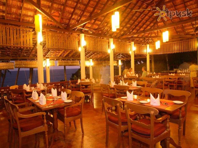 Фото отеля Coconut Bay Beach Resort 4* Kerala Indija barai ir restoranai