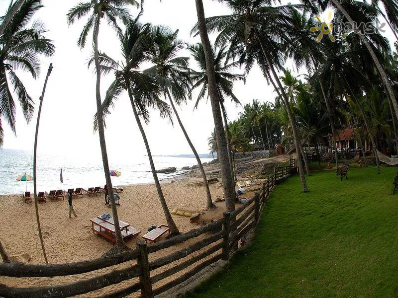 Фото отеля Coconut Bay Beach Resort 4* Керала Індія екстер'єр та басейни