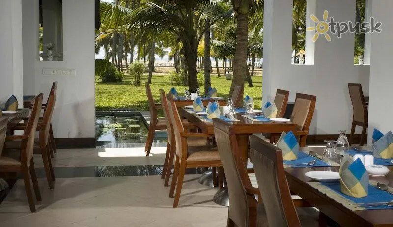 Фото отеля Estuary Island 4* Керала Індія бари та ресторани