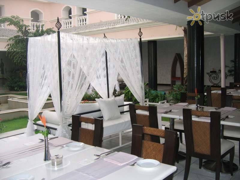 Фото отеля Emerald Palms 4* Южный Гоа Индия бары и рестораны