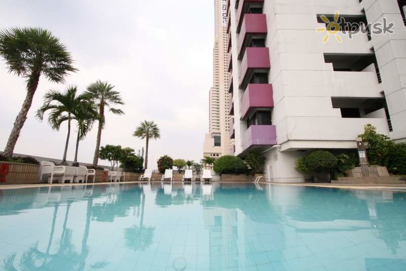 Фото отеля Baiyoke Suite Hotel 3* Бангкок Таиланд экстерьер и бассейны
