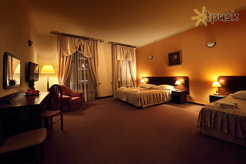 Фото отеля Wit Stwosz Hotel 3* Krokuva Lenkija kambariai