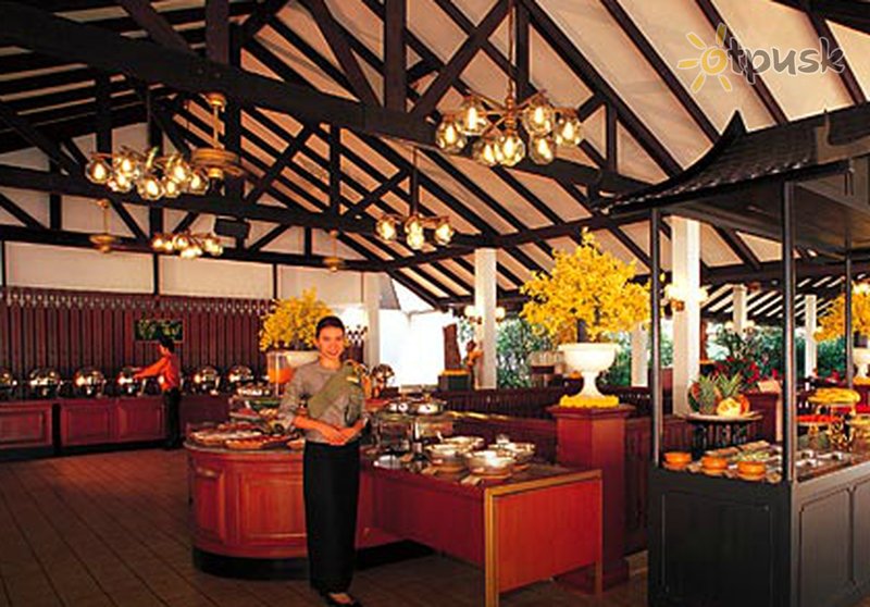 Фото отеля Indra Regent Hotel 4* Бангкок Таиланд бары и рестораны